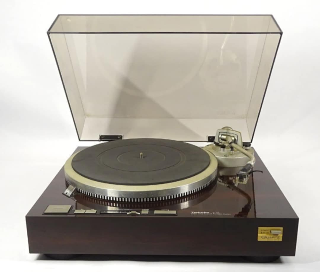 Technics製 ビンテージレコードプレイヤー